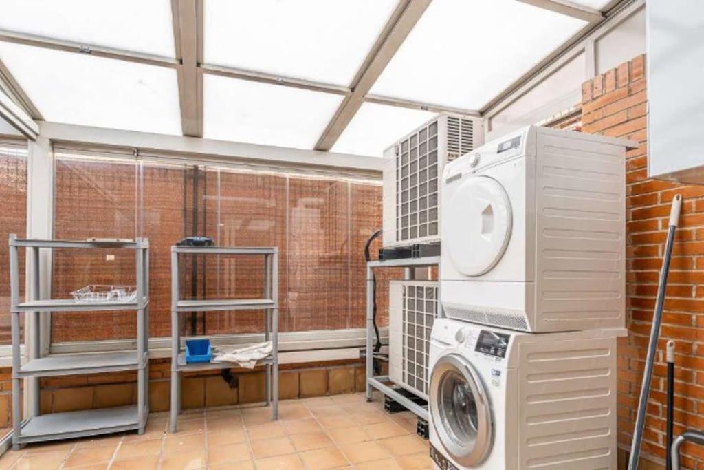 Impresionante Apartamento De 4 Dormitorios 3 Banos Y 2 Plazas De Garaje Мадрид Экстерьер фото