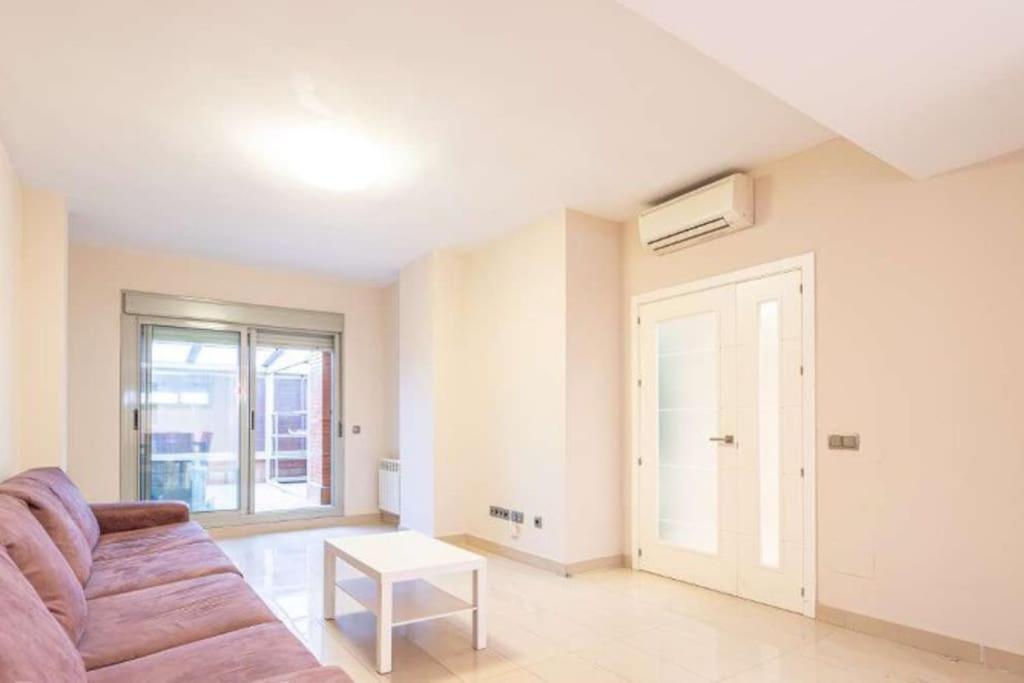 Impresionante Apartamento De 4 Dormitorios 3 Banos Y 2 Plazas De Garaje Мадрид Экстерьер фото